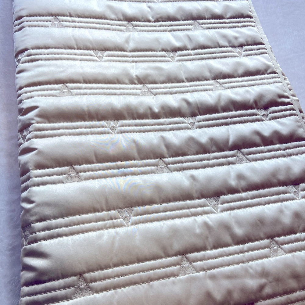 HOTEL Collection Coverlet